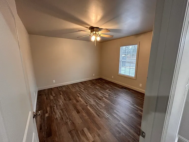 1334 Highway 2 E — Photo 8