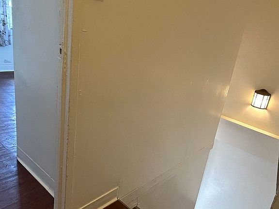 2nd image of 1812 Algaroba St APT 3
