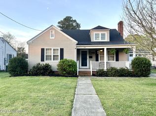 915 Woodruff Ave, Elizabeth City, NC 27909