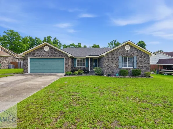 388 Meloney Dr, Hinesville, GA 31313