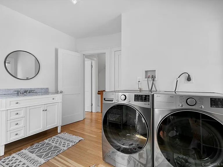 233 Highland St — Photo 27