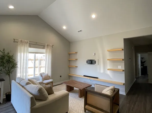 12058 W Shadow Lakes St #12058, Wichita, KS 67205