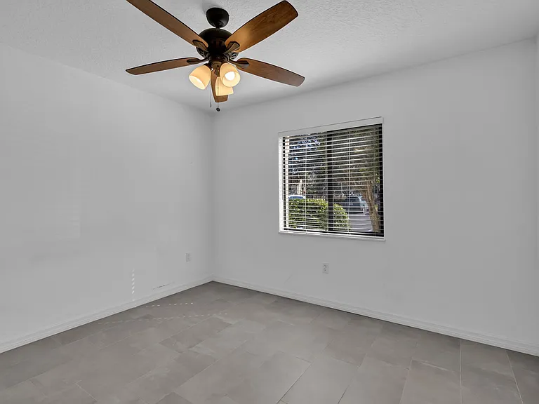 5749 Gardens Dr #5749 — Photo 10