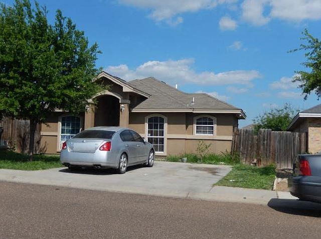 2nd image of 4739 S Lucy Ave