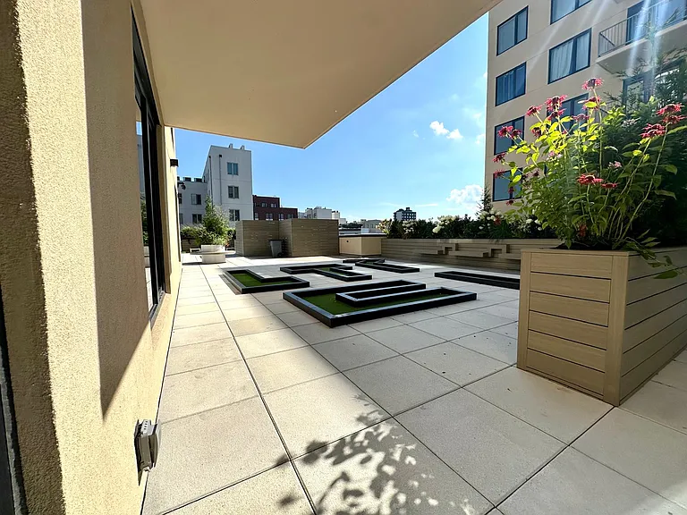 2708 Church Ave #5B — Photo 17