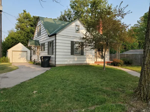 412 N Magnolia St, Newton, KS 67114