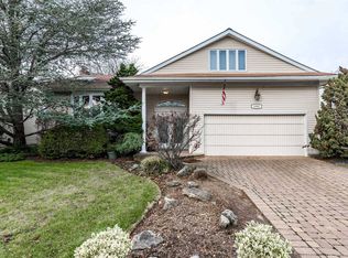 1030 S Carley Ct, Bellmore, NY 11710