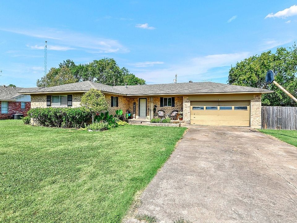 110 N Lackey St, Tom Bean, TX 75489 MLS 20406699 Zillow