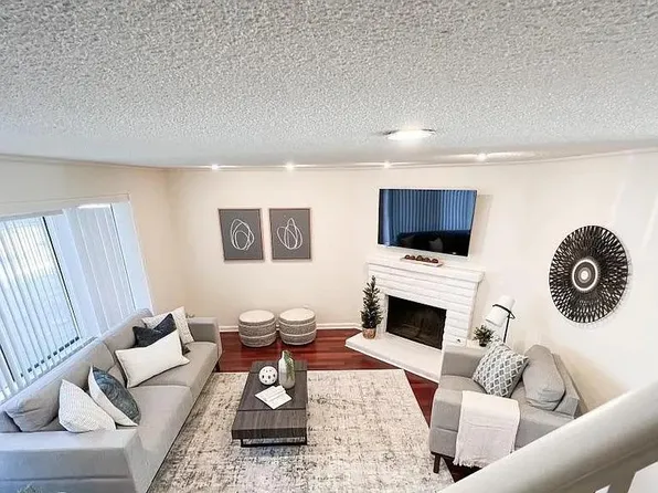 4676 E Alamos Ave Unit 106, Fresno, CA 93726