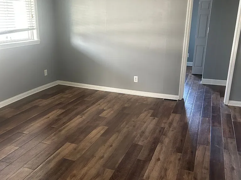 501 Lincoln Ave — Photo 6