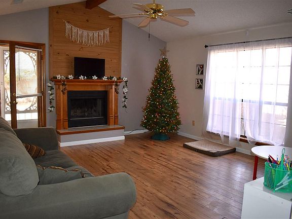 5th image of 1716 Morse Ave