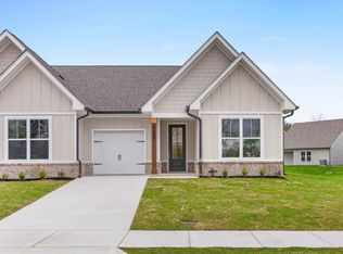8794 James Creek Dr, Ooltewah, TN 37363