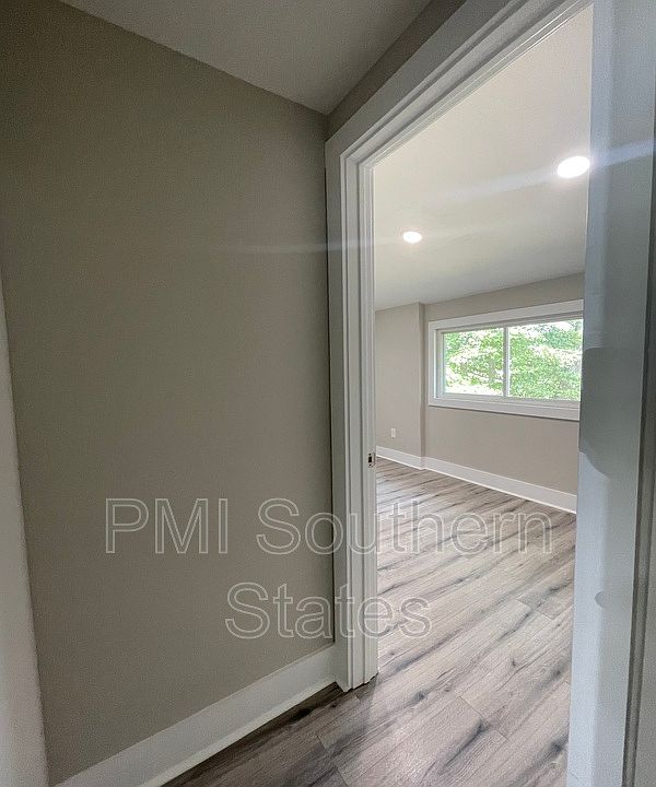 8015 N Tigerville Rd, Travelers Rest, SC 29690 Zillow