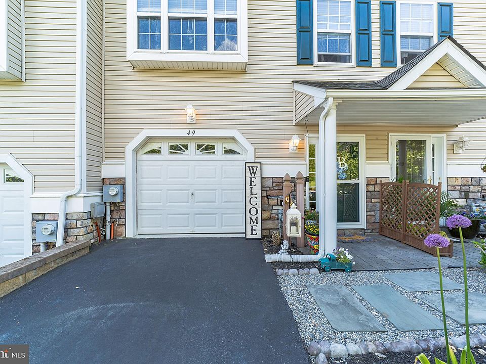 49 Hoag Ln, Aston, PA 19014 Zillow
