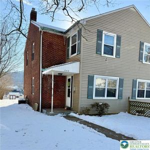 240 Palmer St, Easton, PA, 18042