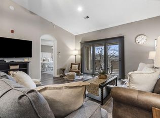 350 S Wildwood Dr #10, Branson, MO 65616
