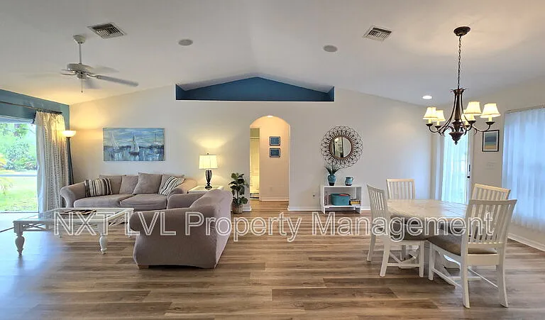 3105 Van Buren Pkwy — Photo 6