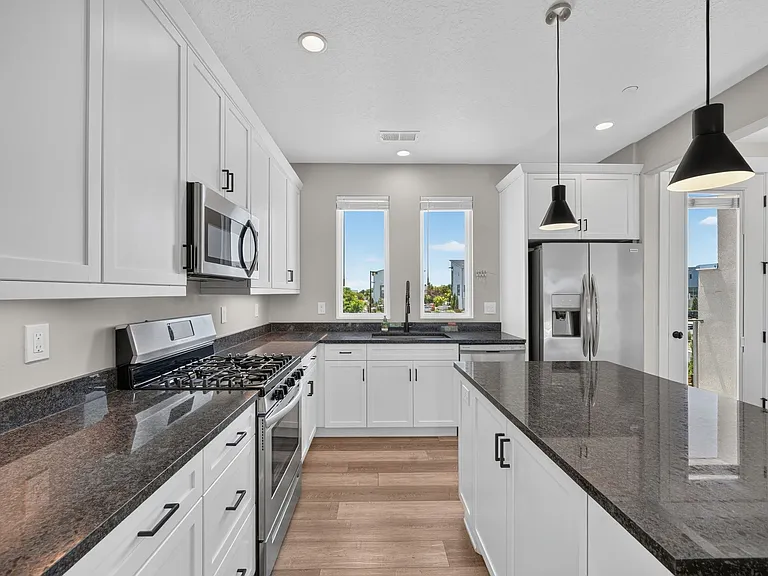 5091 W Daybreak Pkwy — Photo 16