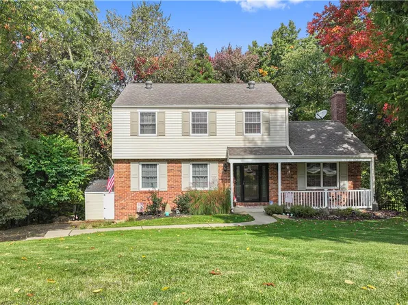 2556 Country Side Ln, Wexford, PA 15090