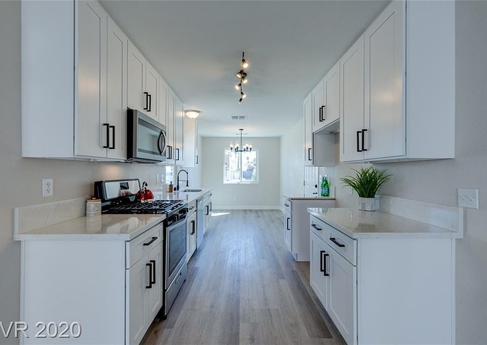1st image of 7037 Harbor View Dr