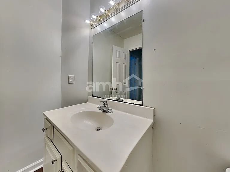 4238 Zephyrhills Dr NW — Photo 11