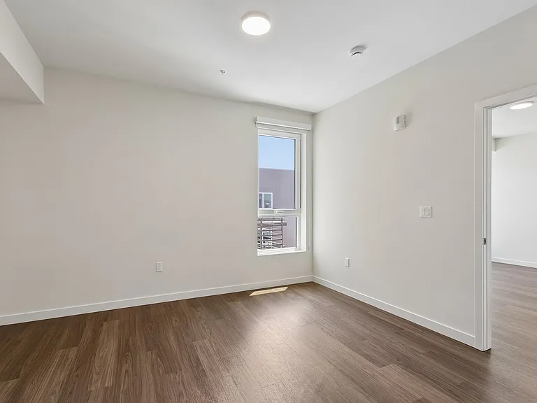 Maru Apartments — Photo 23