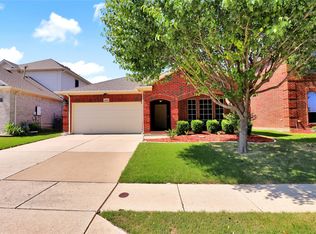 6045 Horse Trap Dr, Fort Worth, TX 76179
