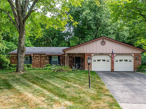 4th image of 6255 Edgebrook Ct