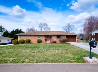 1821 Russell St, Morristown, TN 37813