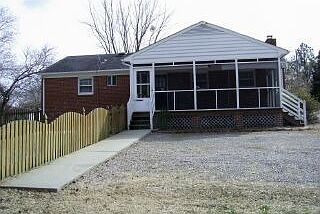 2nd image of 4334 Crown Hill Rd