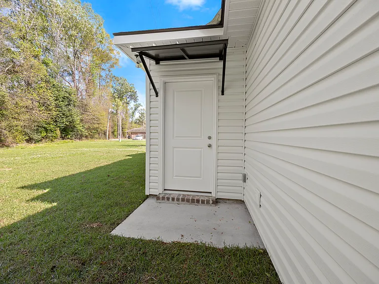18627 Greenwell Springs Rd #2A — Photo 20