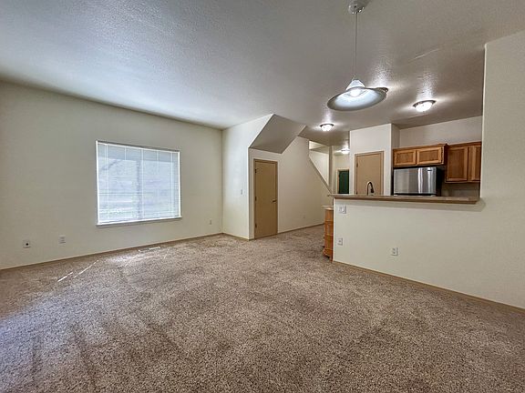 5th image of 3750 Amber St NE #103