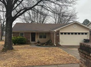 8508 Easy St, Sherwood, AR 72120