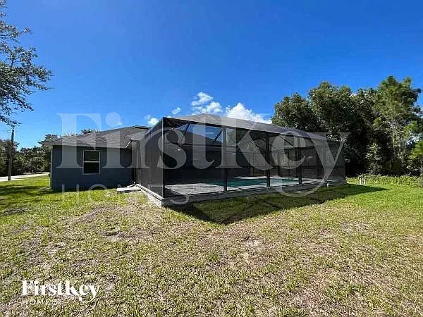 7411 Wycliff Dr — Photo 11
