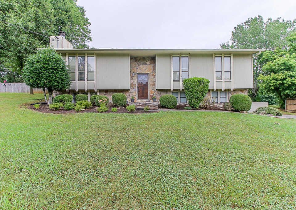 1st image of 6117 S Apopka Dr