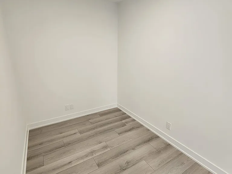 20 Deans Dr S #307 — Photo 10