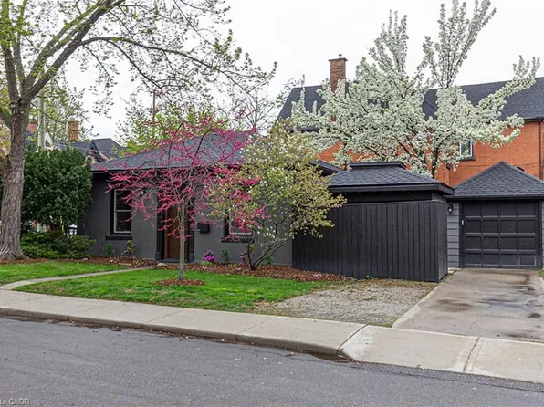 294 Caroline St S, Hamilton, ON L8P 3L9