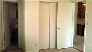 4th image of 1020 Caliente Dr APT I