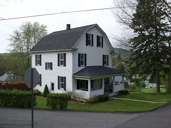Side - Corner lot