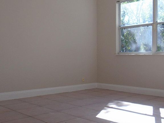 Dinning Room/Office/Game Room