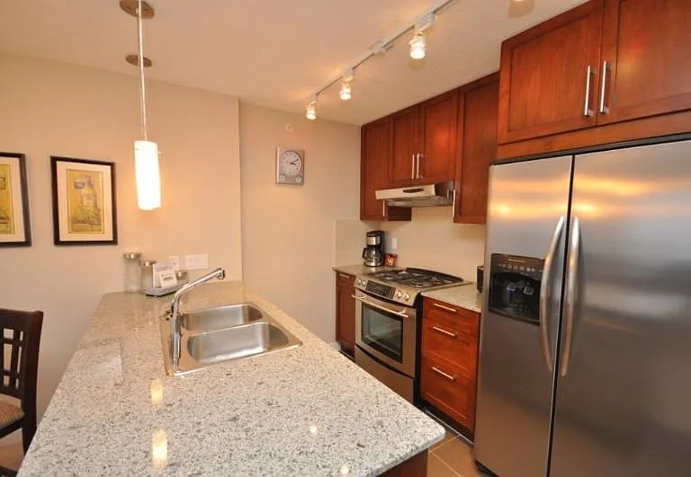 7088 Salisbury Ave #601 — Photo 4