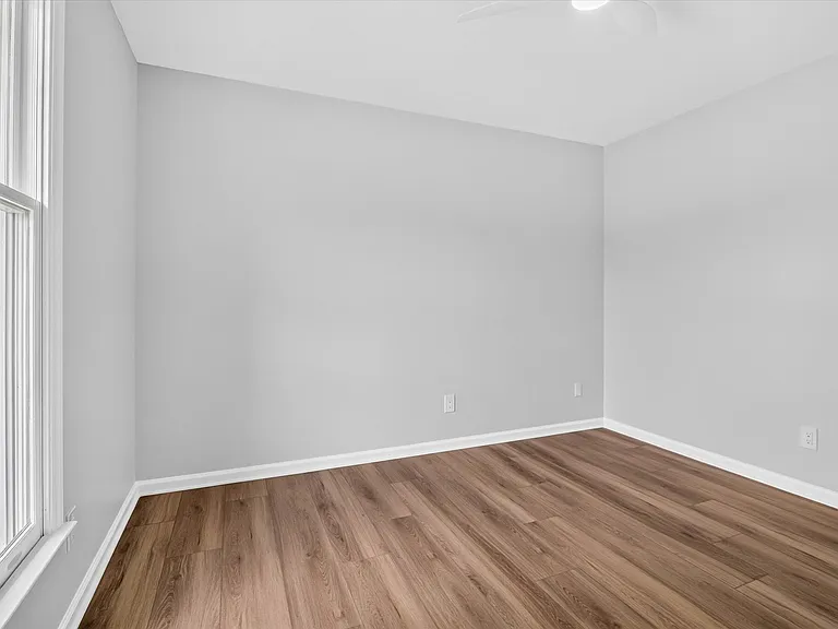 912 Kearney Dr — Photo 26