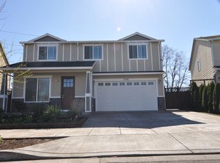 7708 SE Springwater Dr, Portland, OR 97206