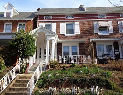 1st image of 2310 Maplewood Ave