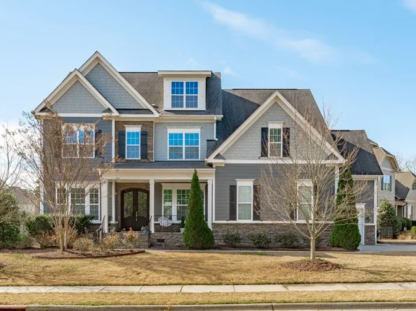 2005 Burrus Hall Cir, Cary, NC 27519