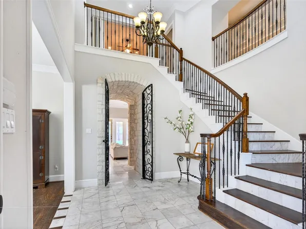 10 Almondell Ct, Magnolia, TX 77354