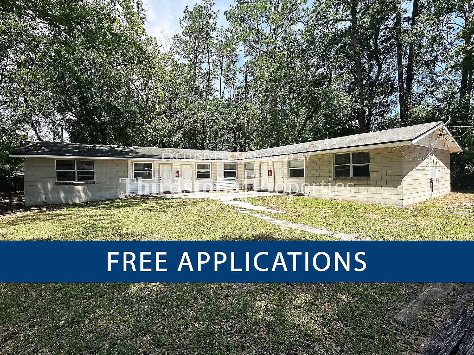 ** This Home Offers Free Applications For A Limited Time! ** — Photo 1