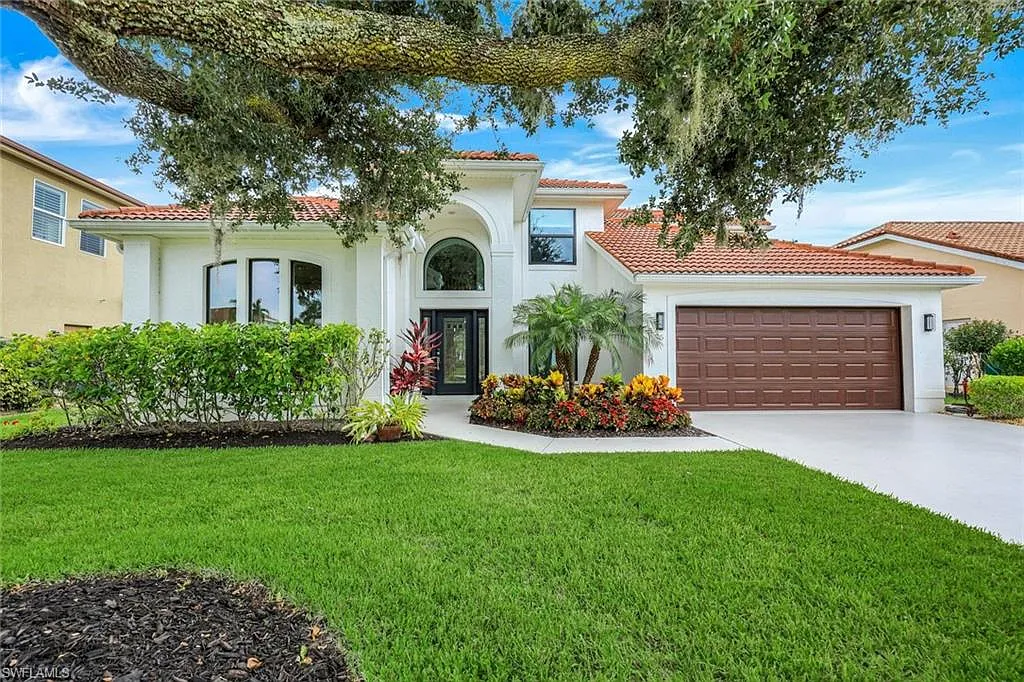 4 bed, 2.5 bath, 2367 sqft, $8,700 — Photo 2