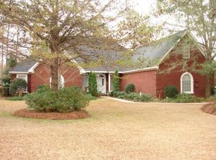 217 Stonegate Dr, Dothan, AL 36305