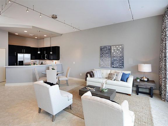 5th image of 8025 Maryland Ave Unit 3C